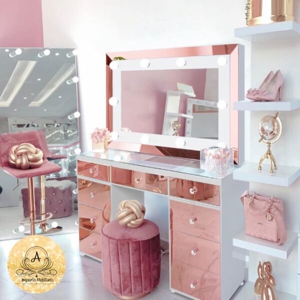 Vanity Esmeralda Iris